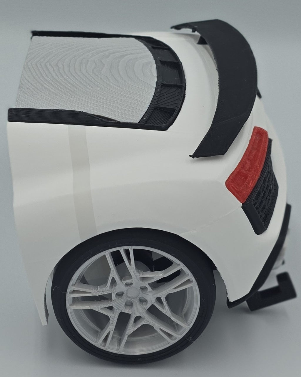 Audi R8 GT Rear-End Key Holder | Wall-Mounted Car Key Organizer | 3D Printed Automotive Decor with 5 Hooks